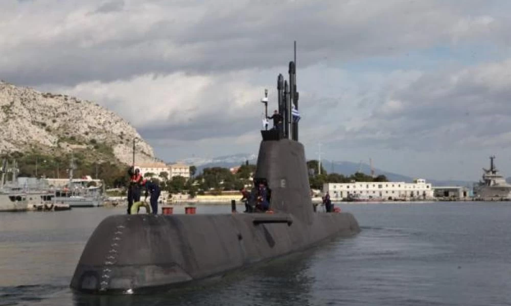 Το υποβρύχιο – φάντασμα «Κατσώνης» έριξε τορπίλη κατά στόχου επιφανείας (εικόνες)